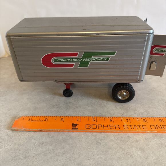Vtg Japan Tin Toy Consolidated Freightways CF Box Trailer Metal 60’s - Picture 1 of 10